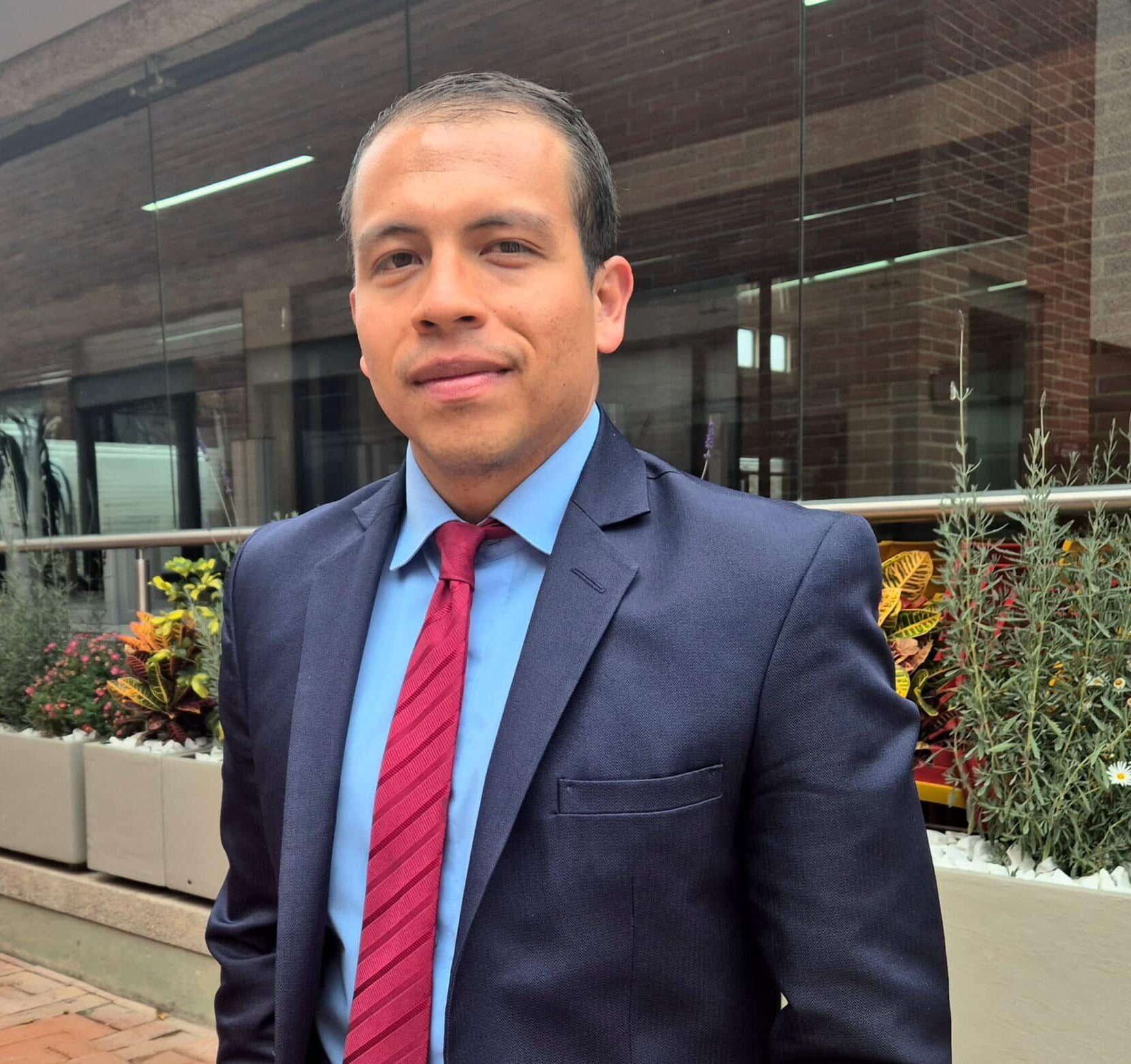 Oscar Molano, director de la facultad de Ciencias Económicas y Administrativas