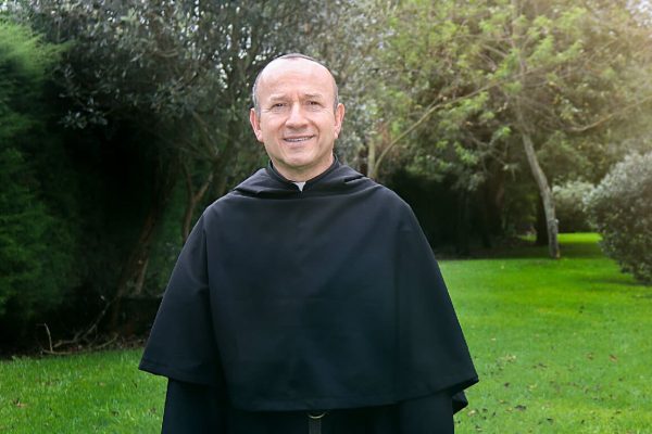 Rector Padre Nelson (1)